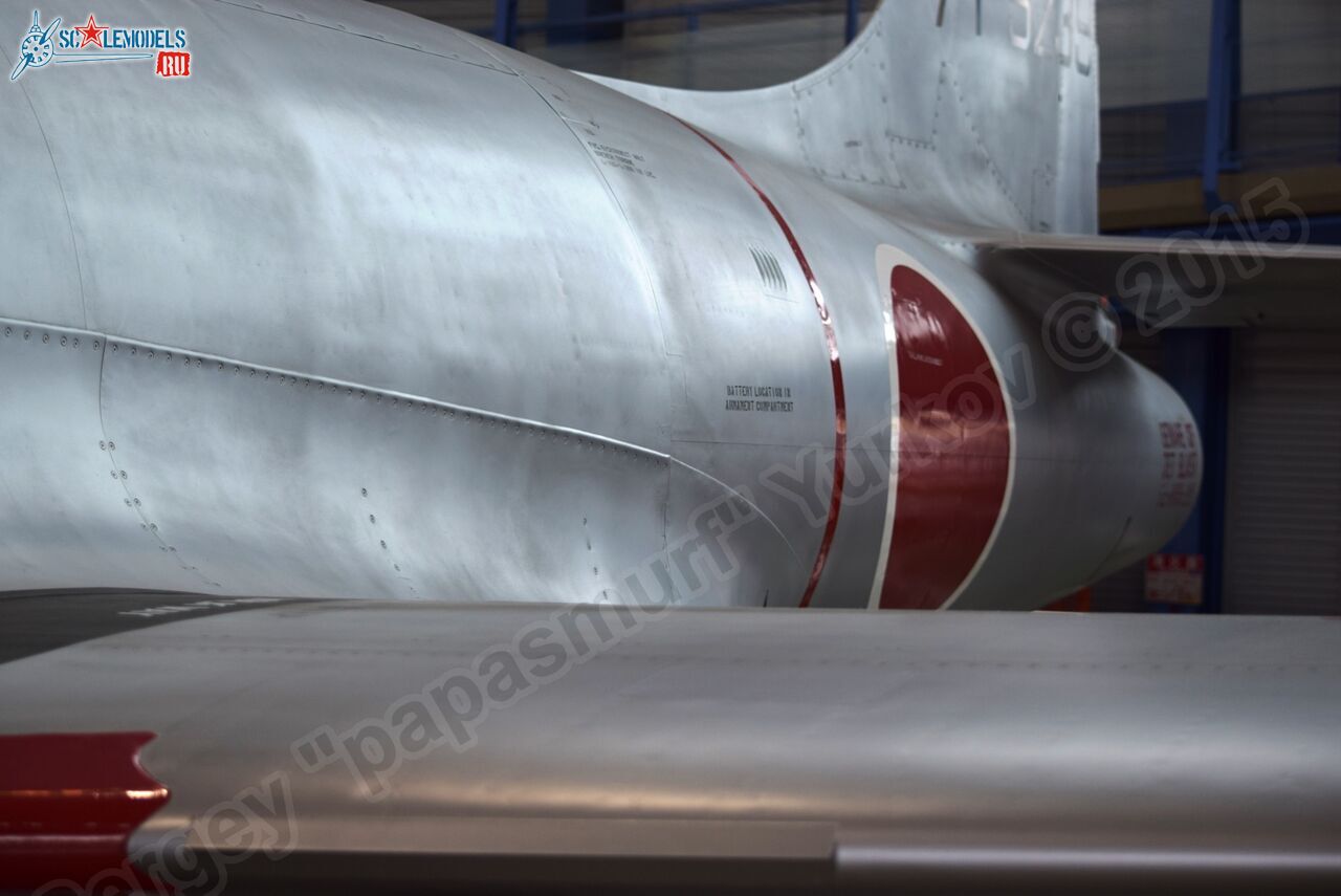T-33_0091.jpg