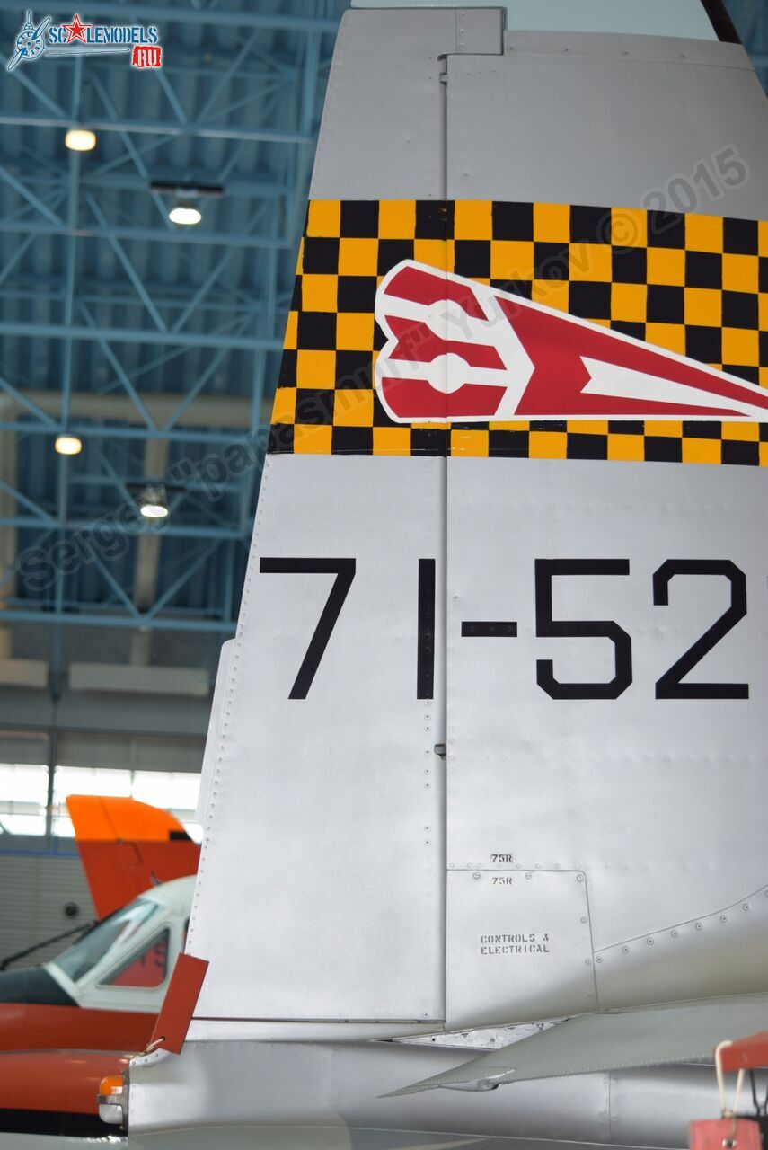 T-33_0148.jpg