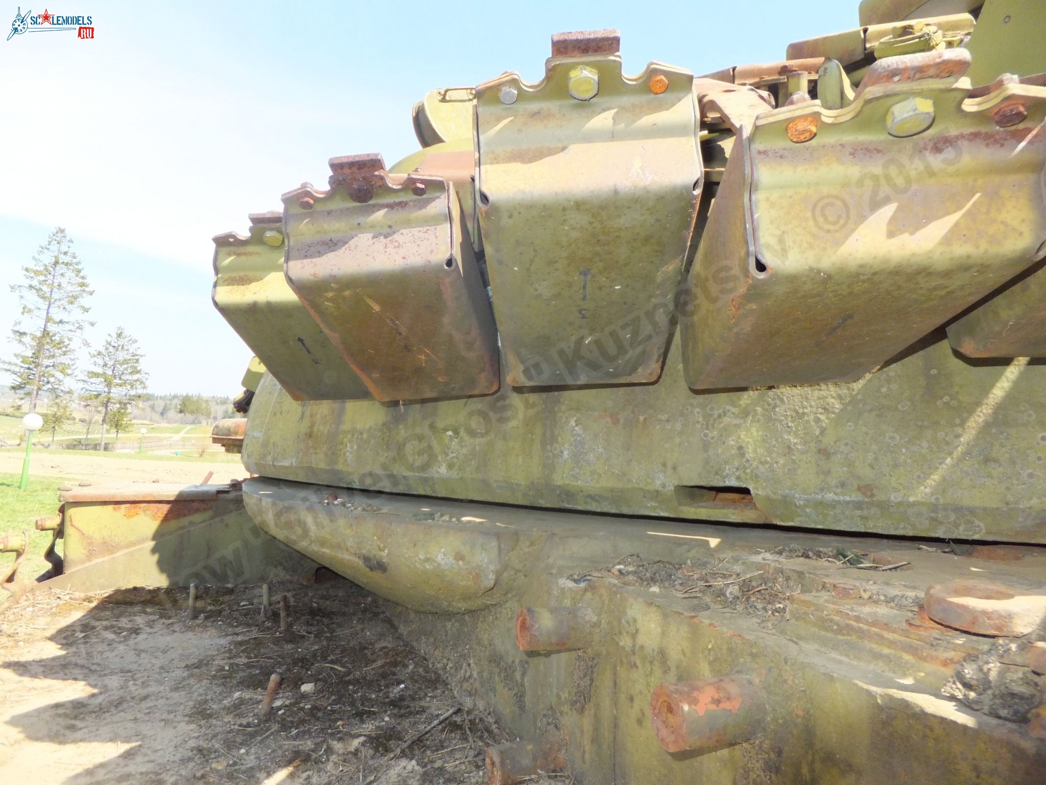 T-54_wreck_0038.jpg