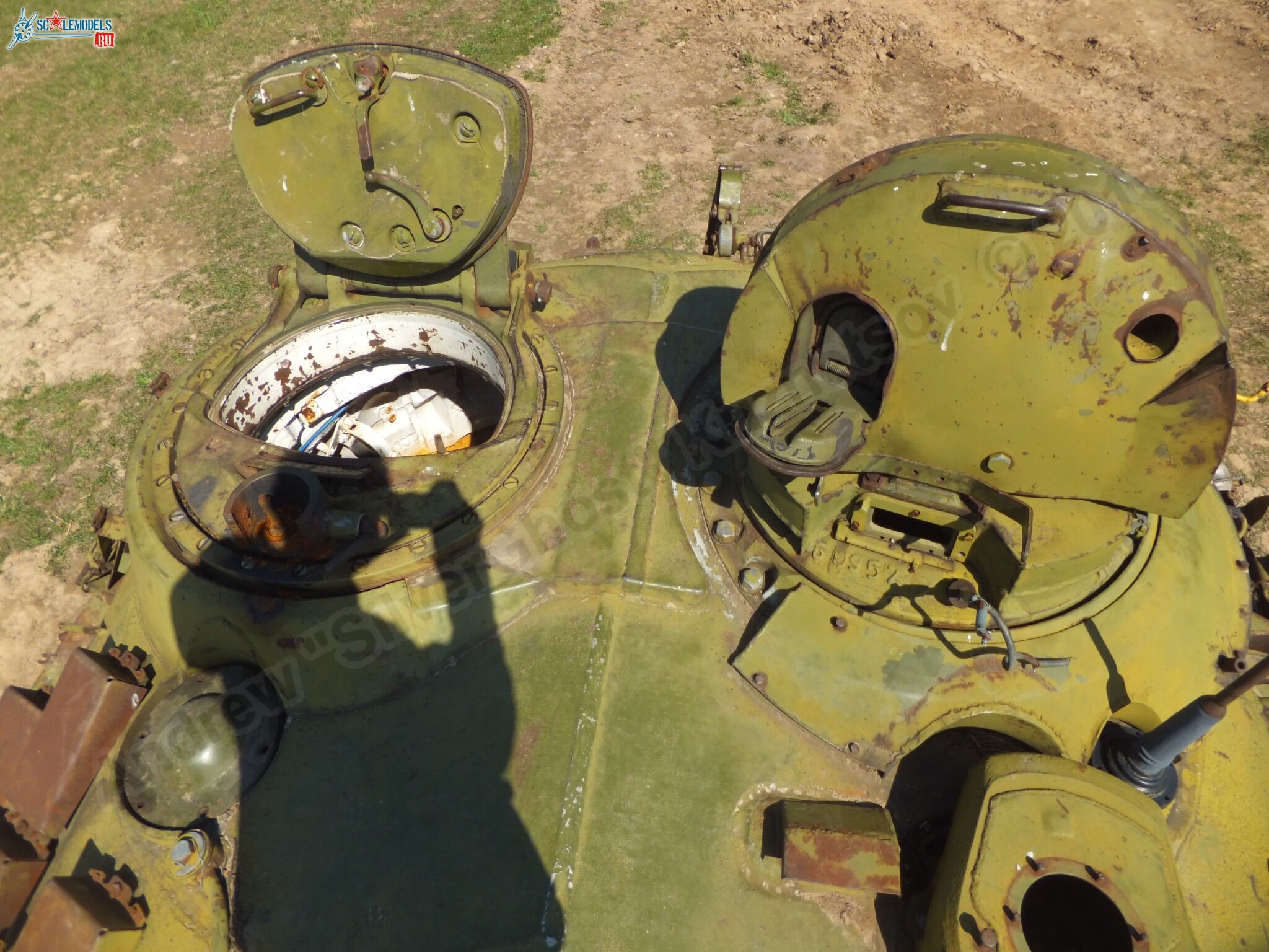 T-54_wreck_0045.jpg