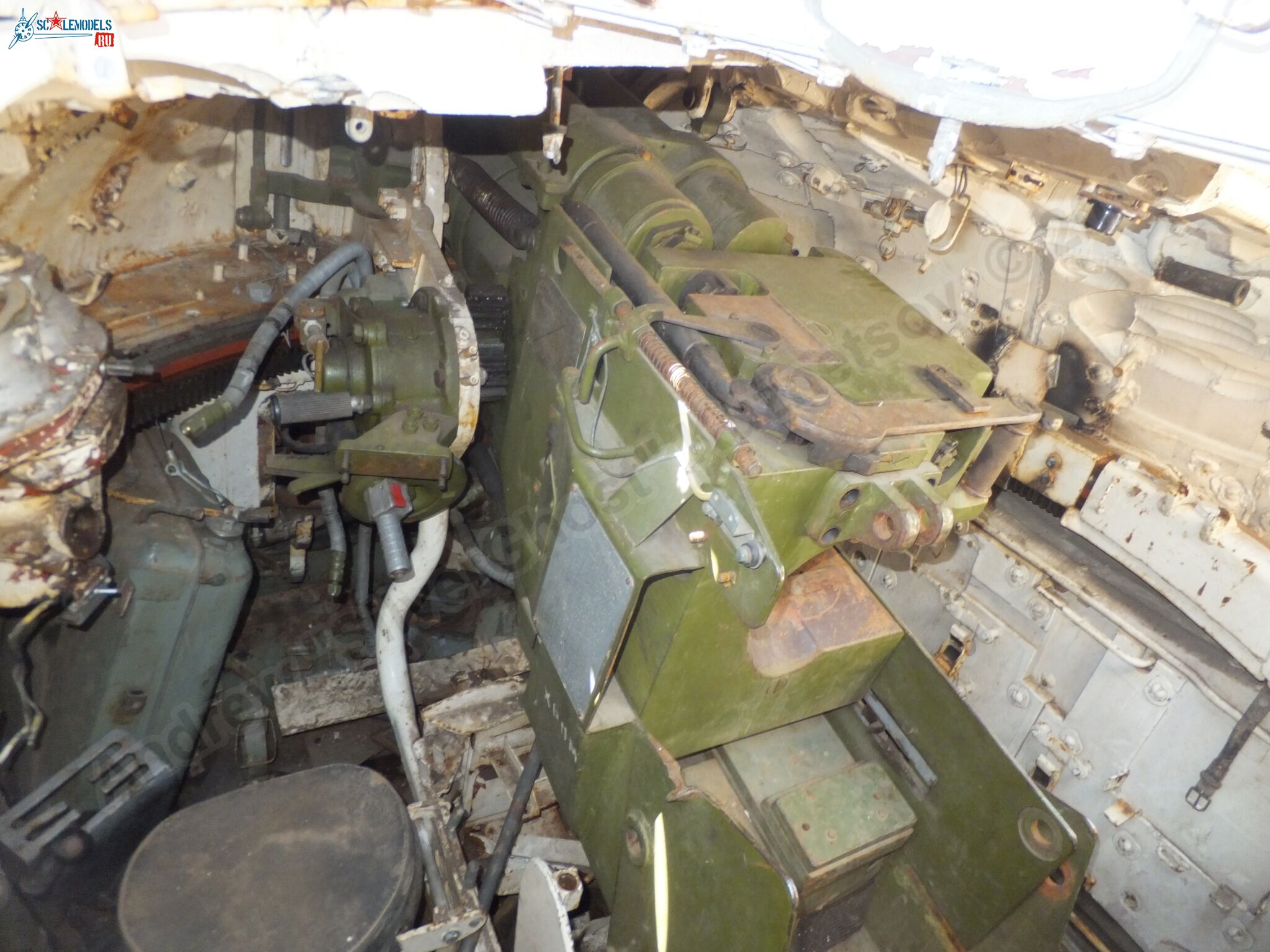 T-54_wreck_0063.jpg