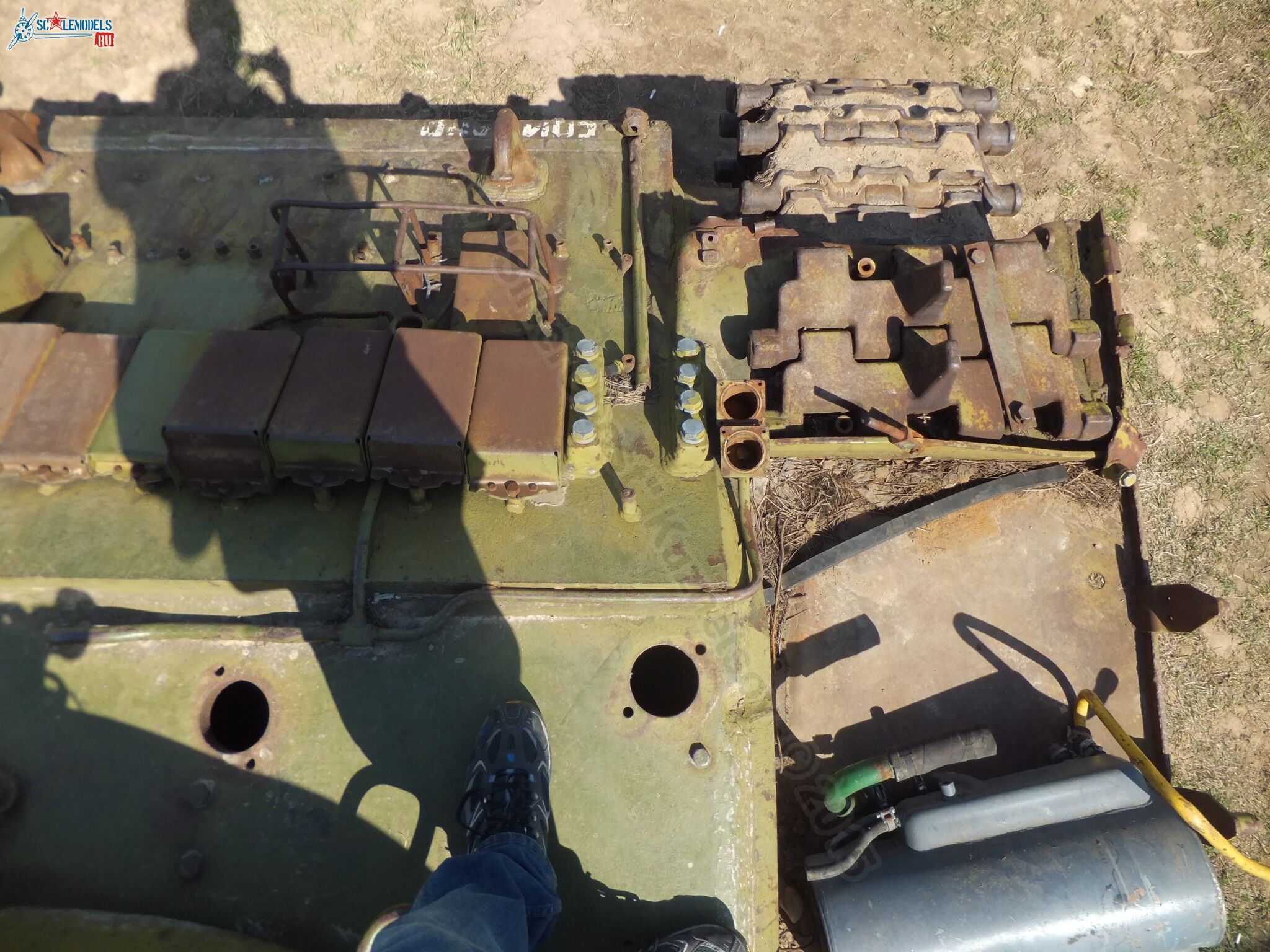 T-54_wreck_0084.jpg