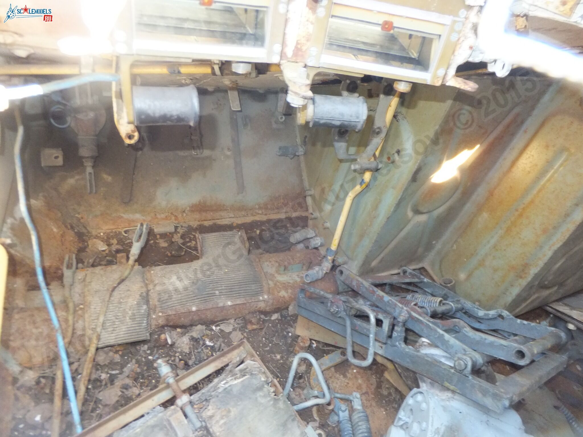 T-54_wreck_0093.jpg