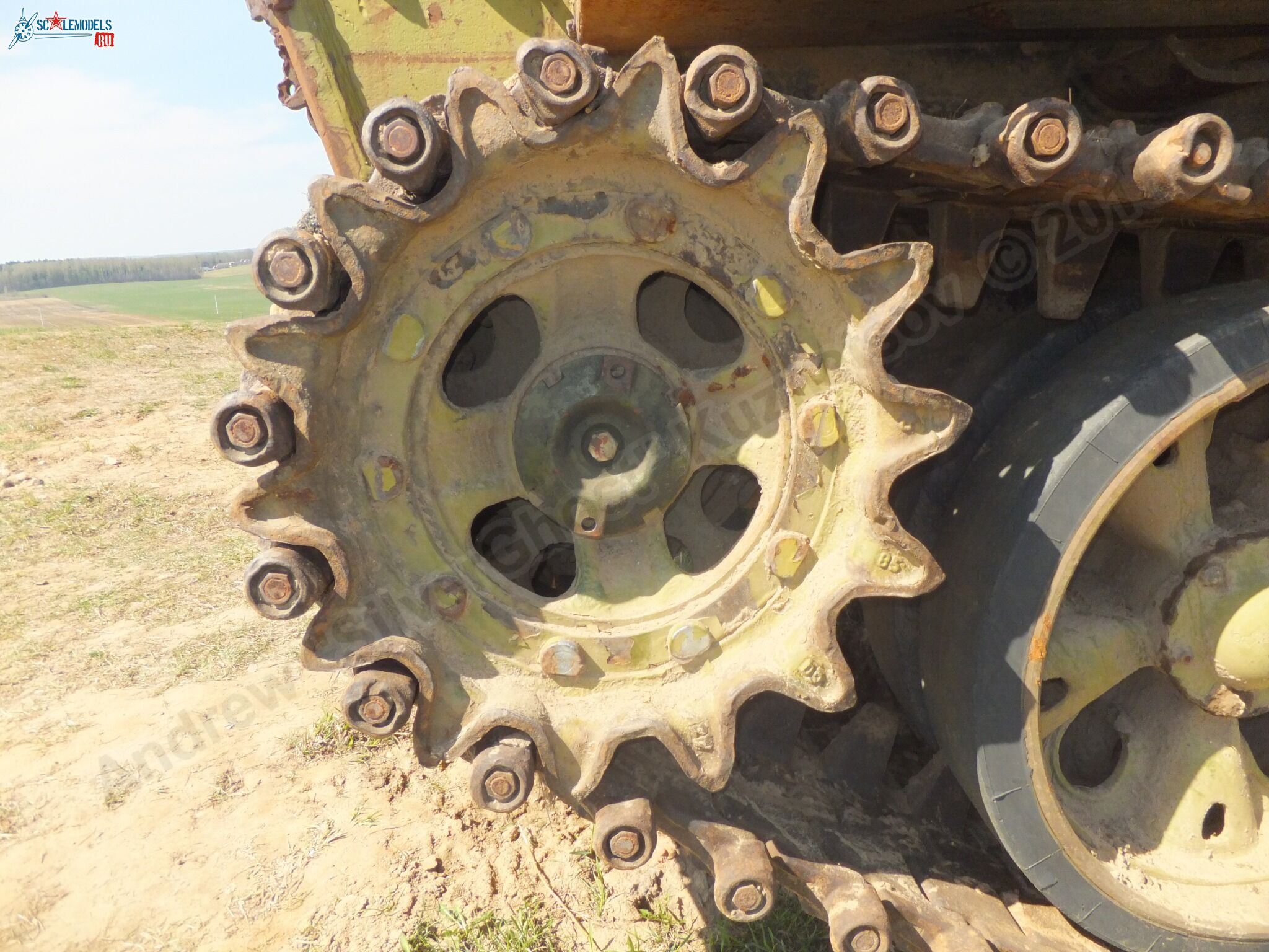 T-54_wreck_0116.jpg
