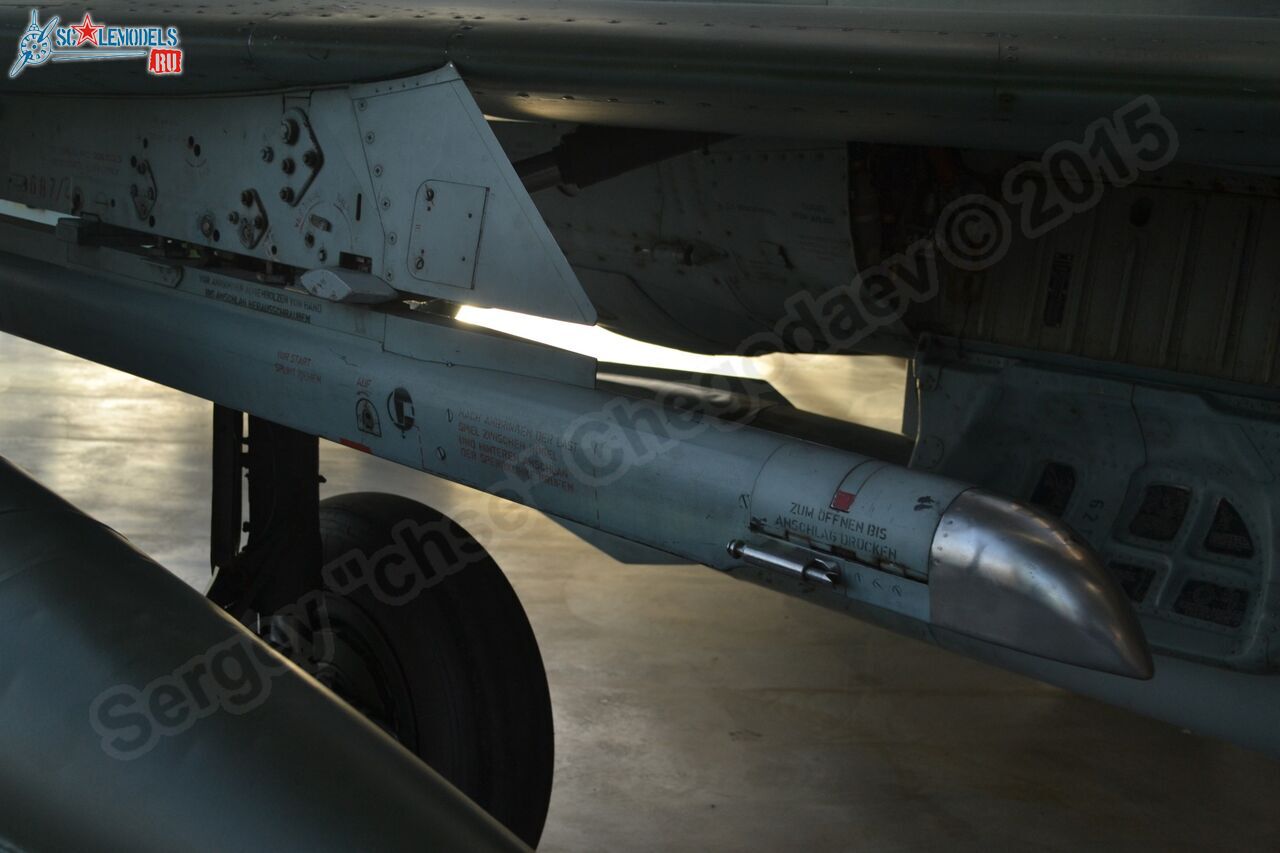 MiG-21MF_0005.jpg
