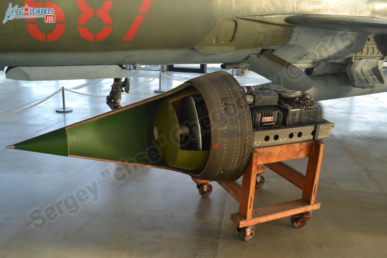 MiG-21MF_0018.jpg