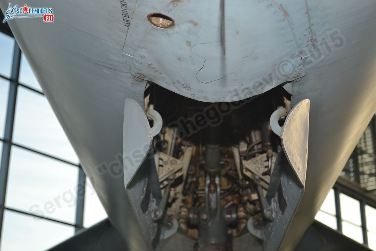 MiG-21MF_0026.jpg