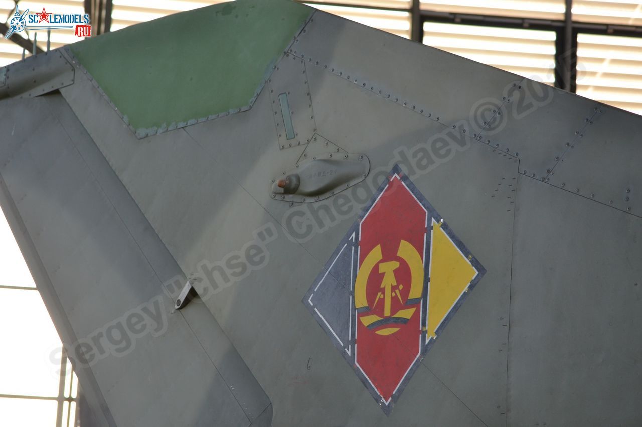 MiG-21MF_0035.jpg