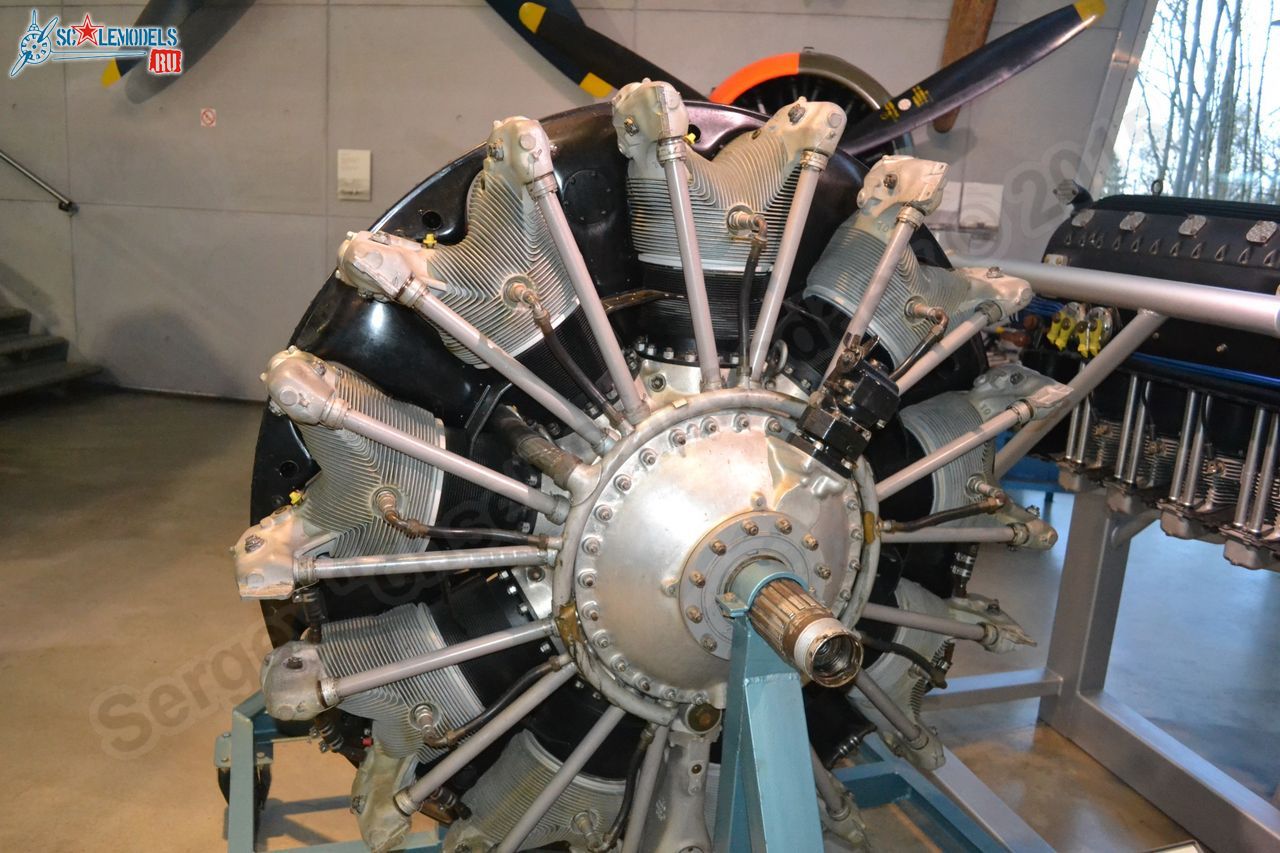 Pratt-Whitney_R1340_0000.jpg