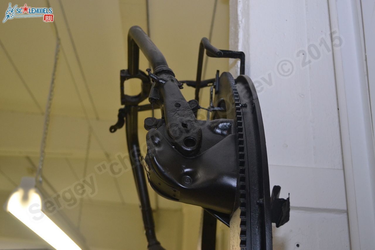 Ju-52_turret_0006.jpg