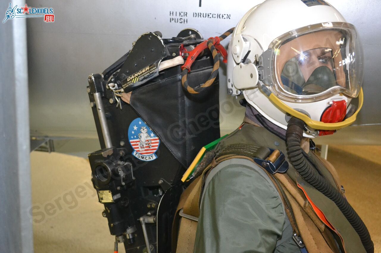 GRU-7A_0001.jpg
