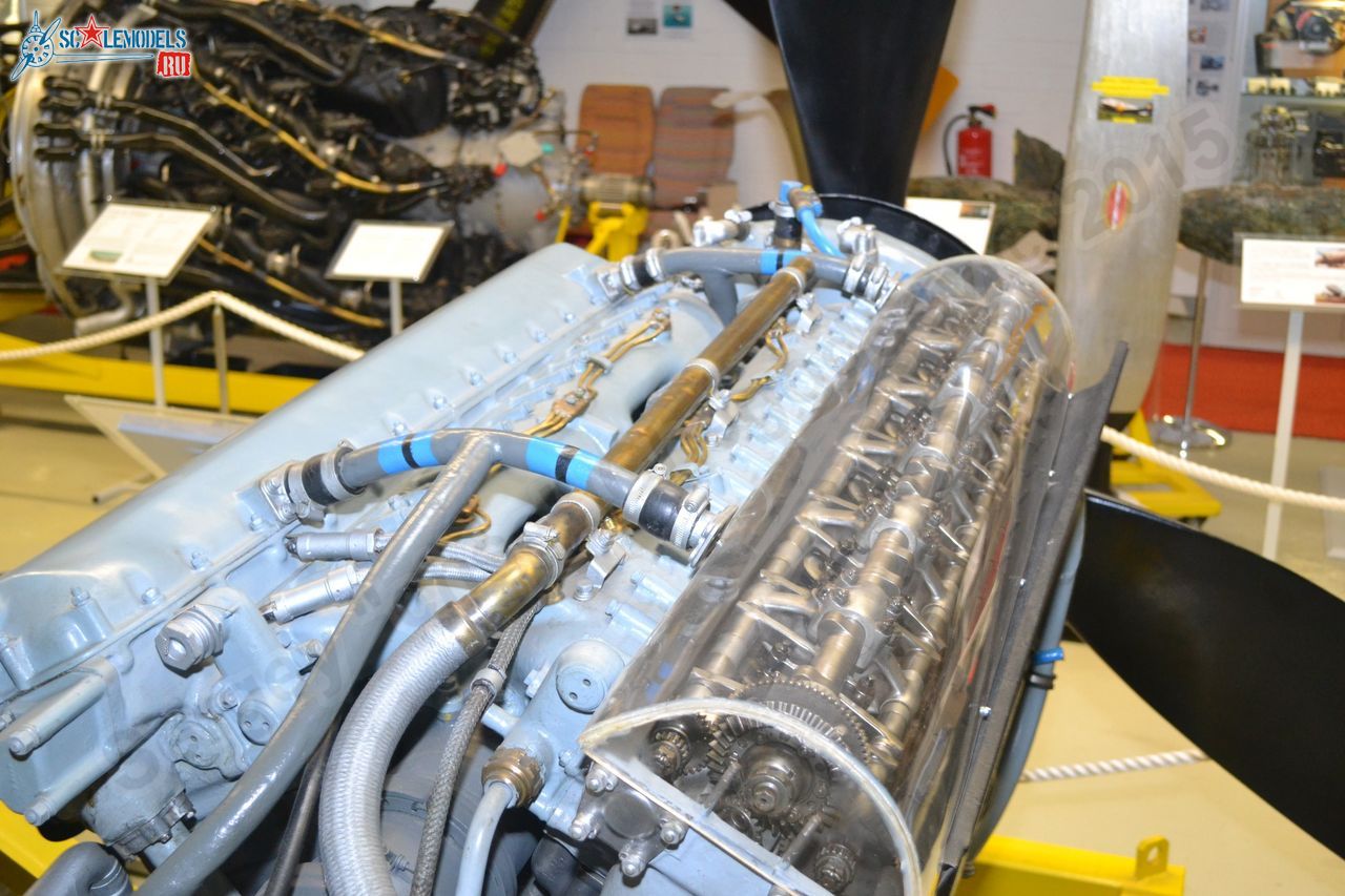 Rolls-Royce_Merlin I_0013.jpg