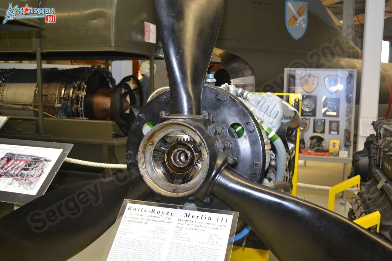 Rolls-Royce_Merlin I_0002.jpg