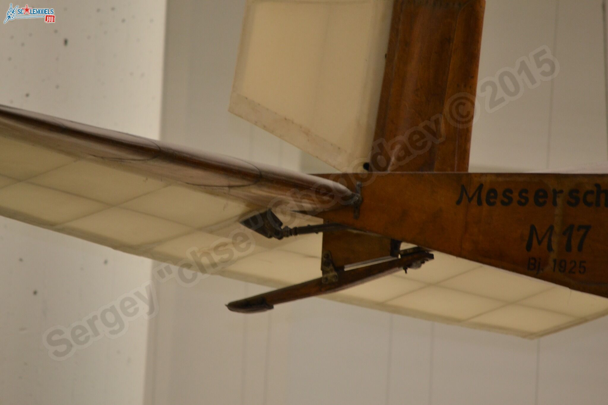 M-17_0033.jpg
