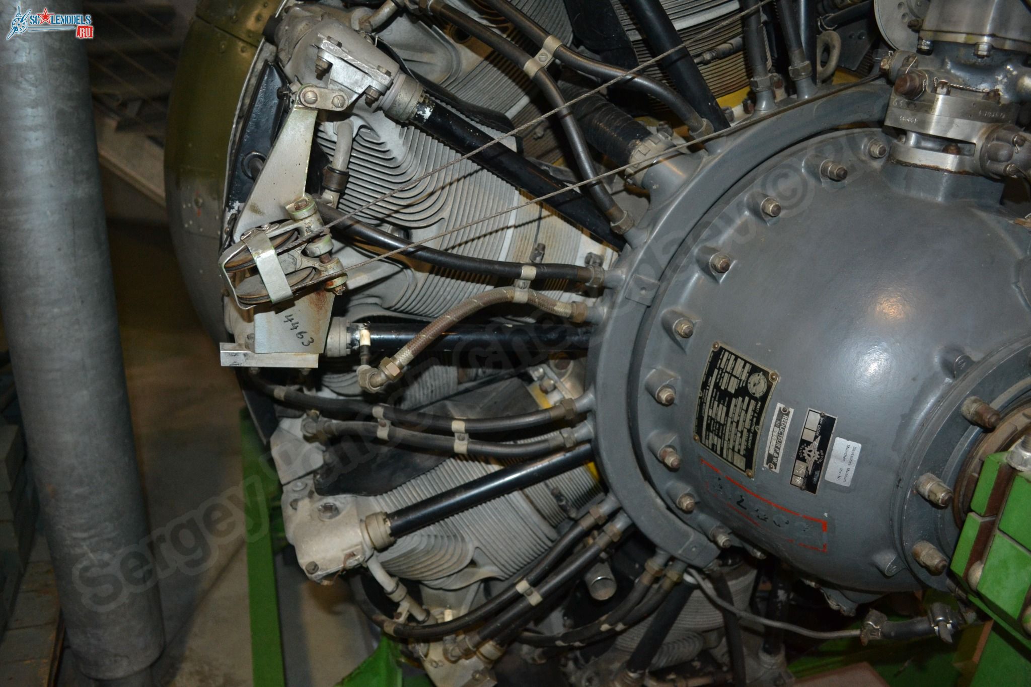 Pratt-Whitney_R1830-90D_0004.jpg