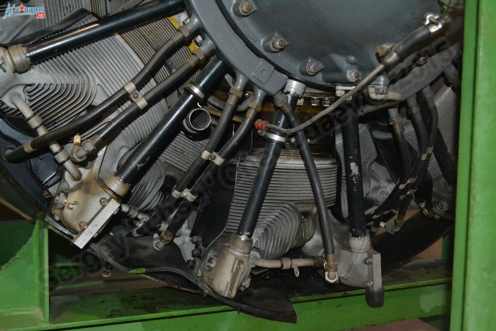 Pratt-Whitney_R1830-90D_0006.jpg