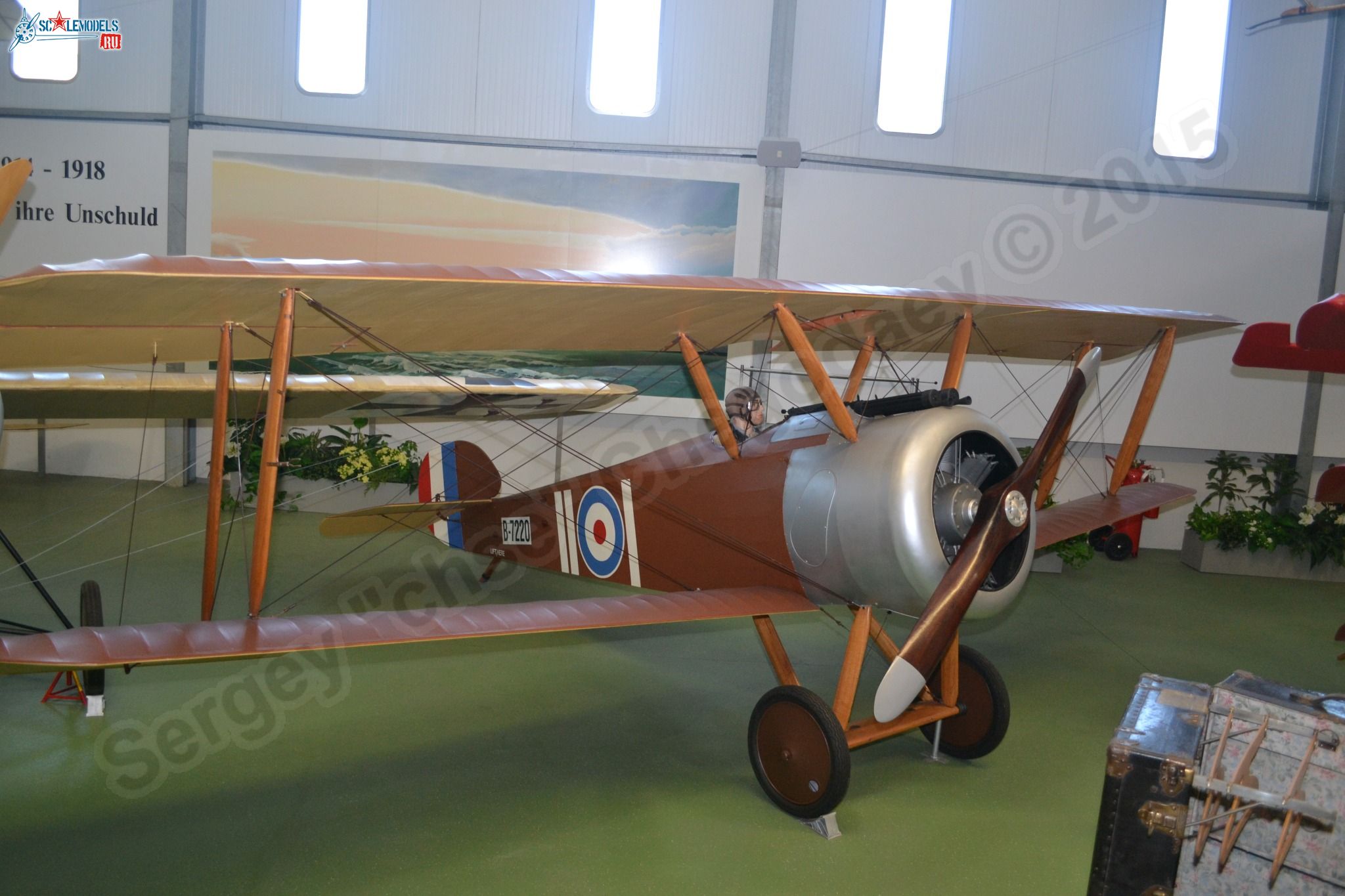 Sopwith_F1_Camel_0000.jpg