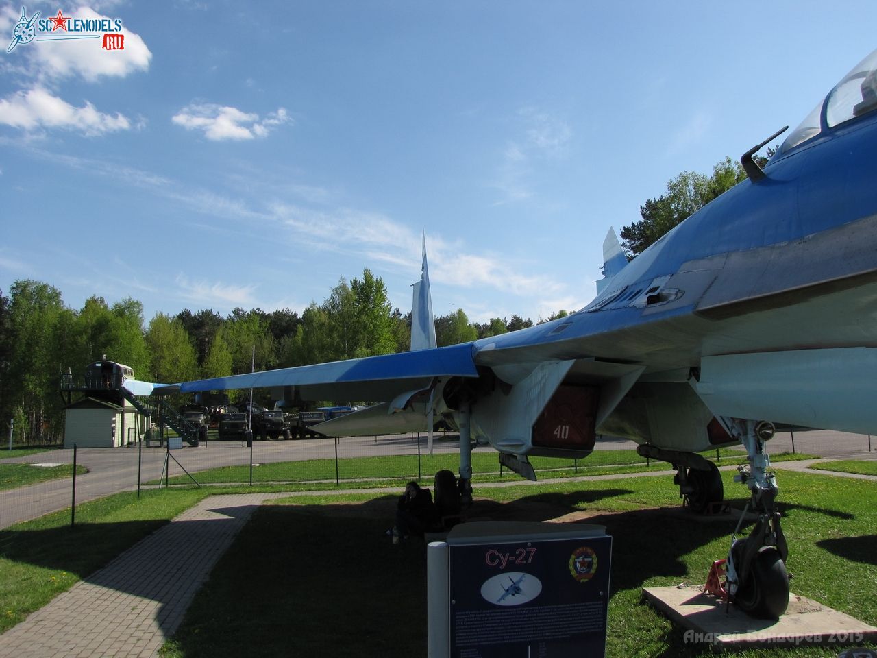 430_Su-27P.jpg