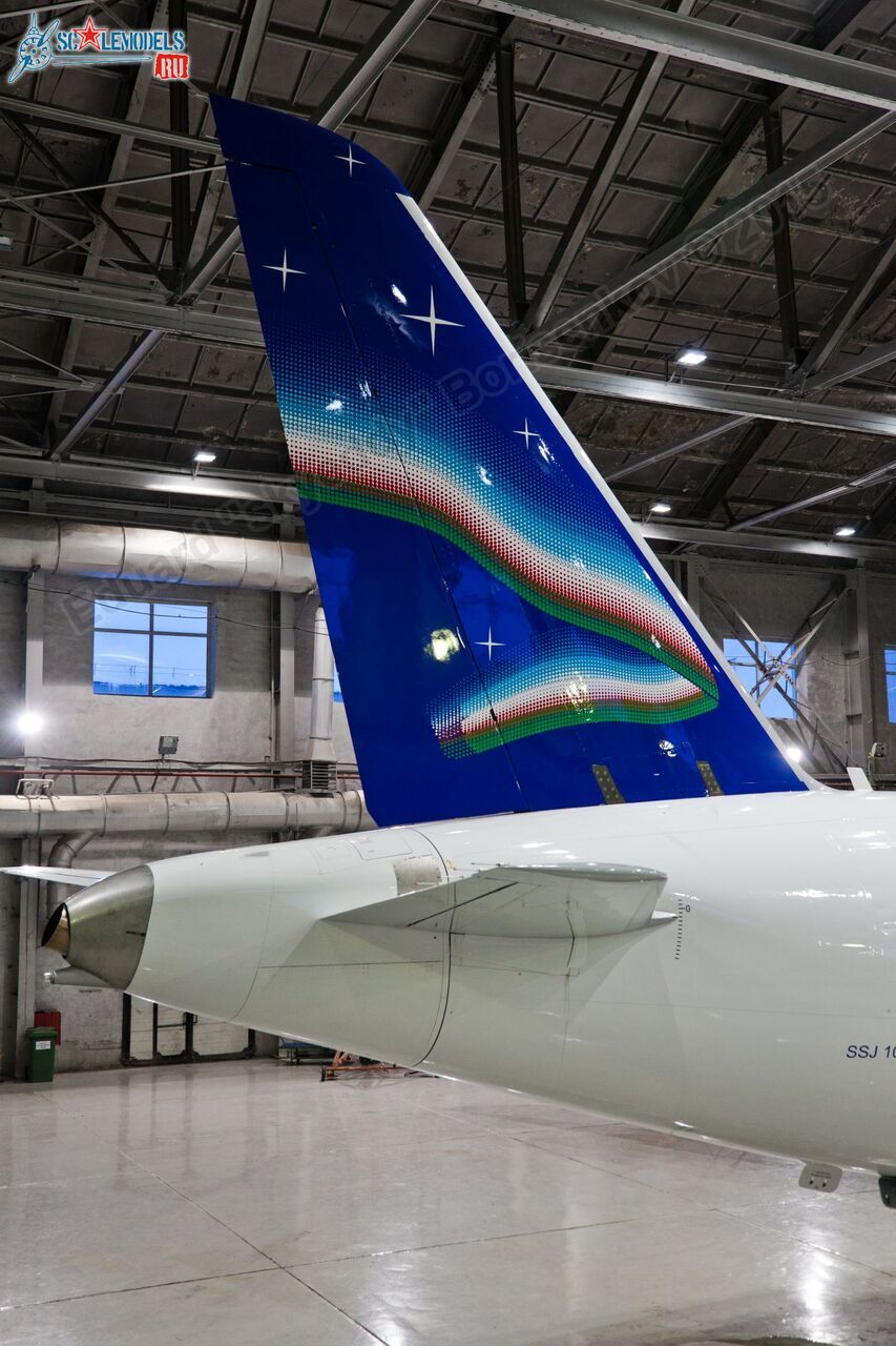 SSJ-100_RA-89011_295.jpg