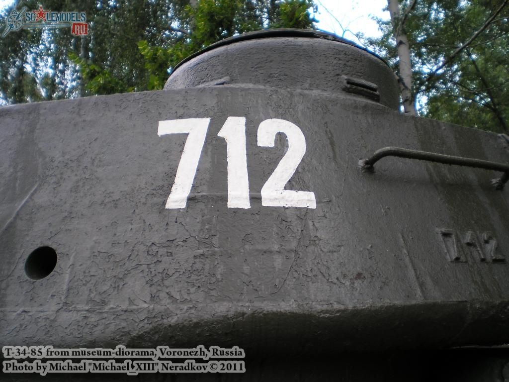 t-34-85_0016.jpg