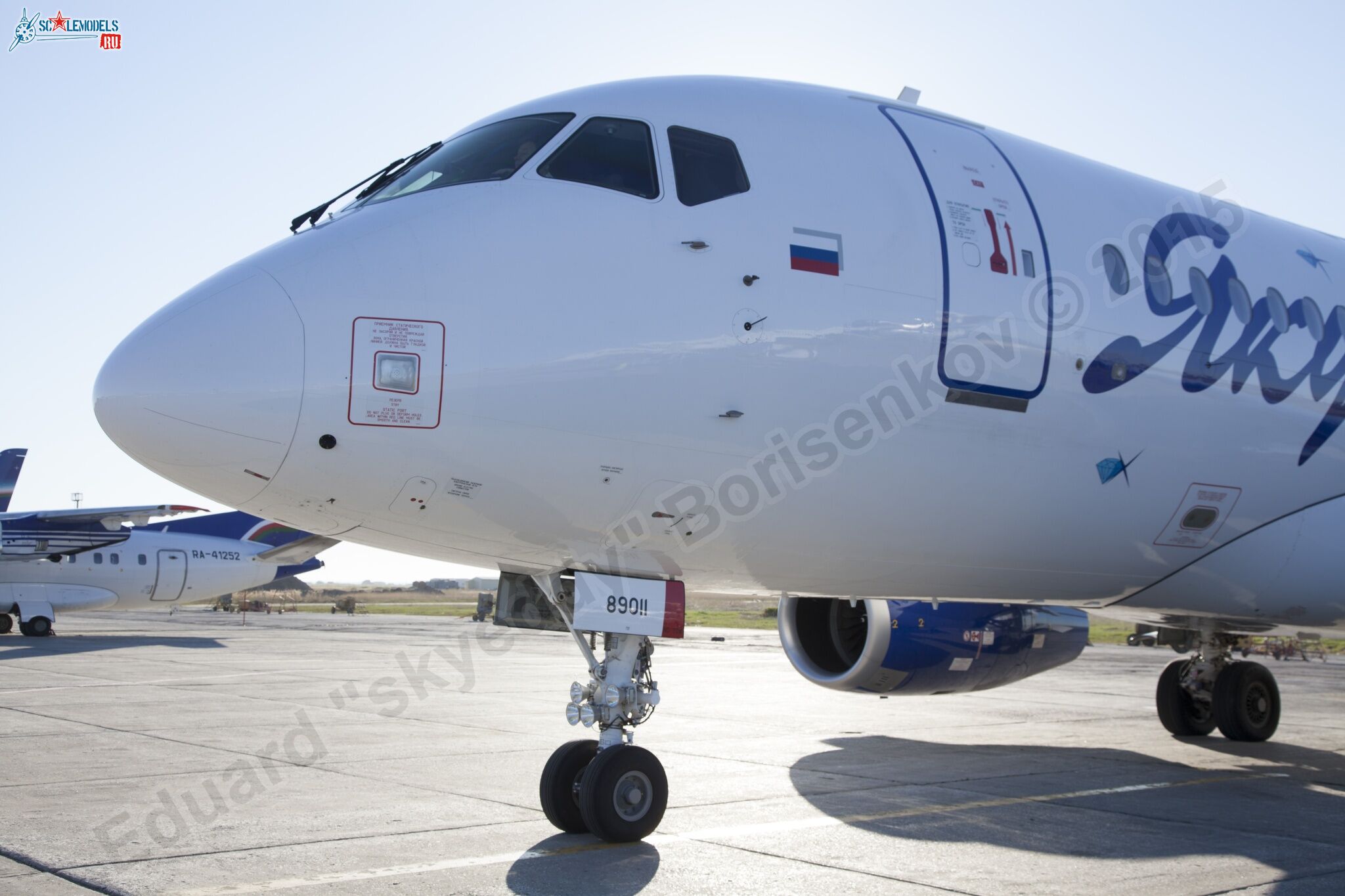 SSJ-100_RA-89011_21.jpg