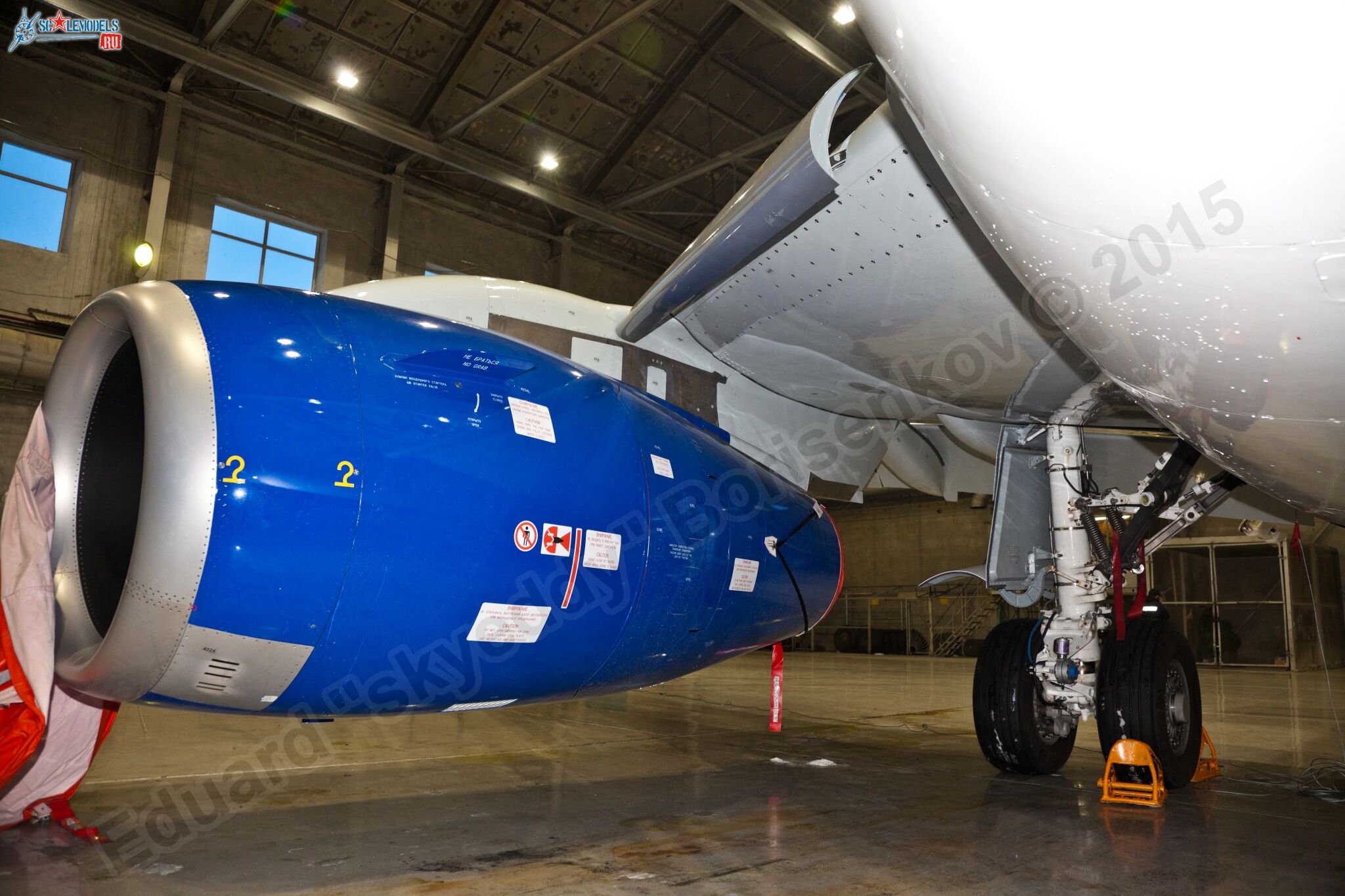 SSJ-100_RA-89011_255.jpg