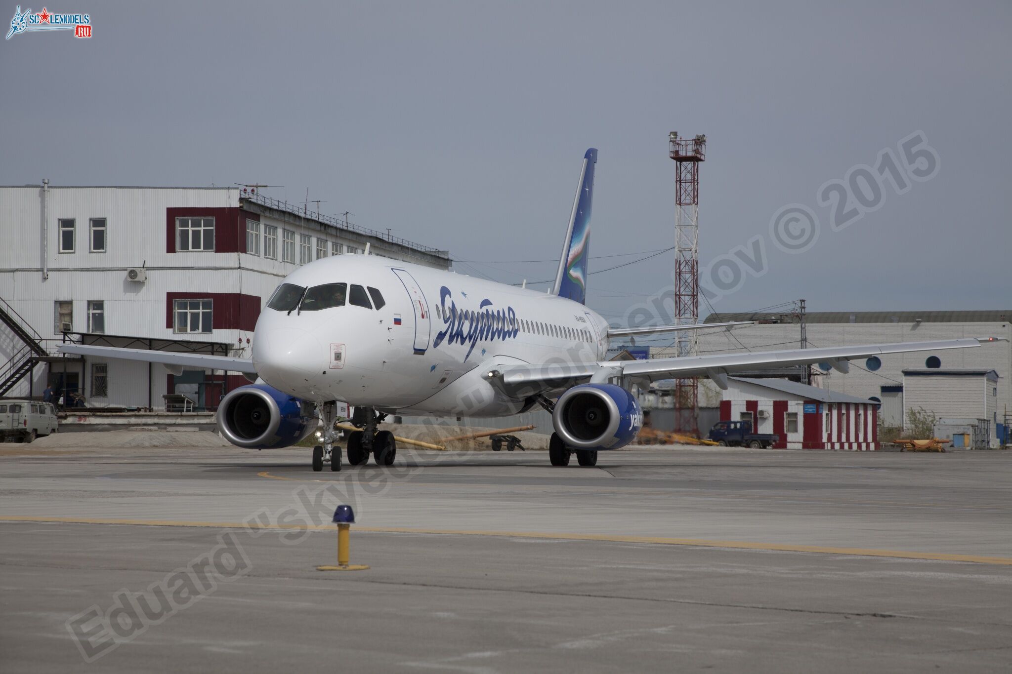 SSJ-100_RA-89011_28.jpg