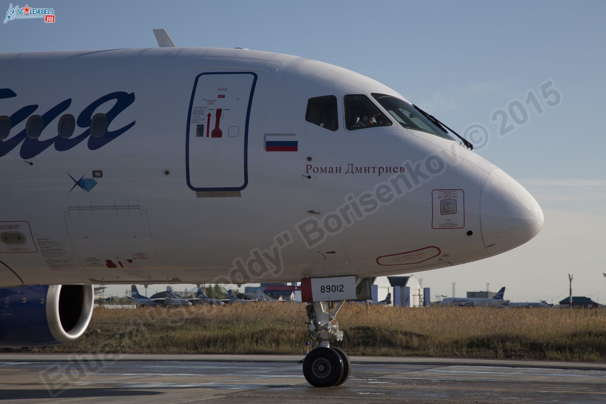 SSJ-100_RA-89011_27.jpg