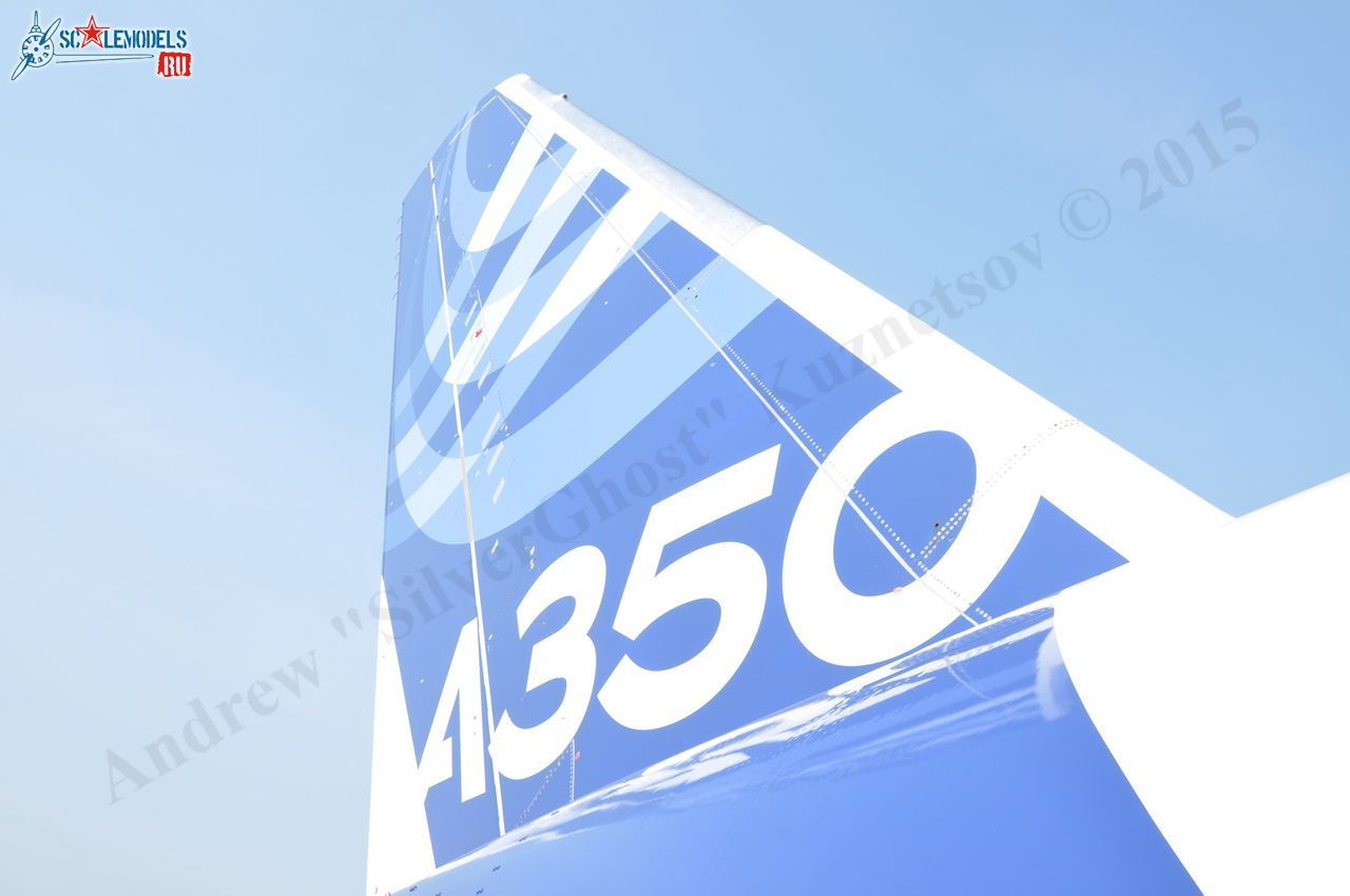 Airbus_A350XWB_F-WXWB_110.jpg