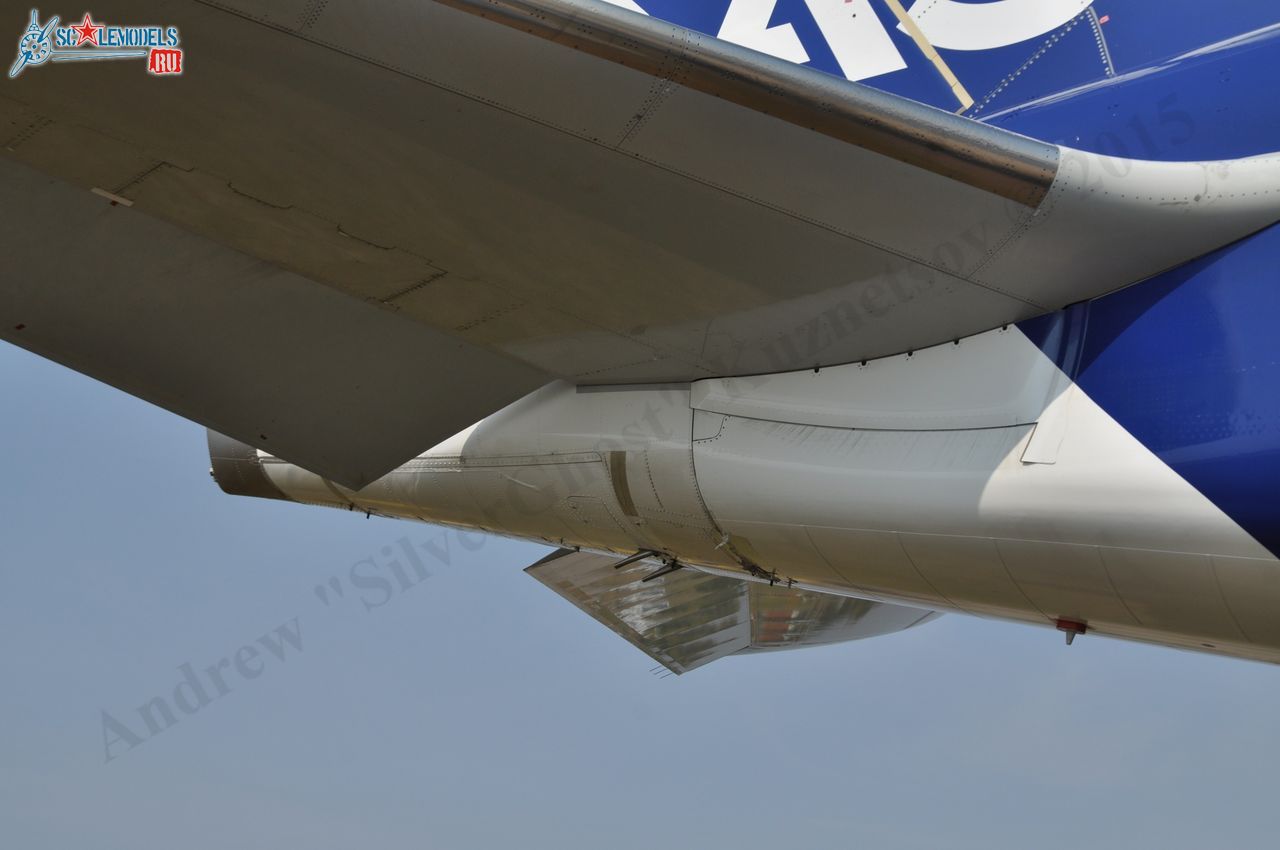 Airbus_A350XWB_F-WXWB_123.jpg