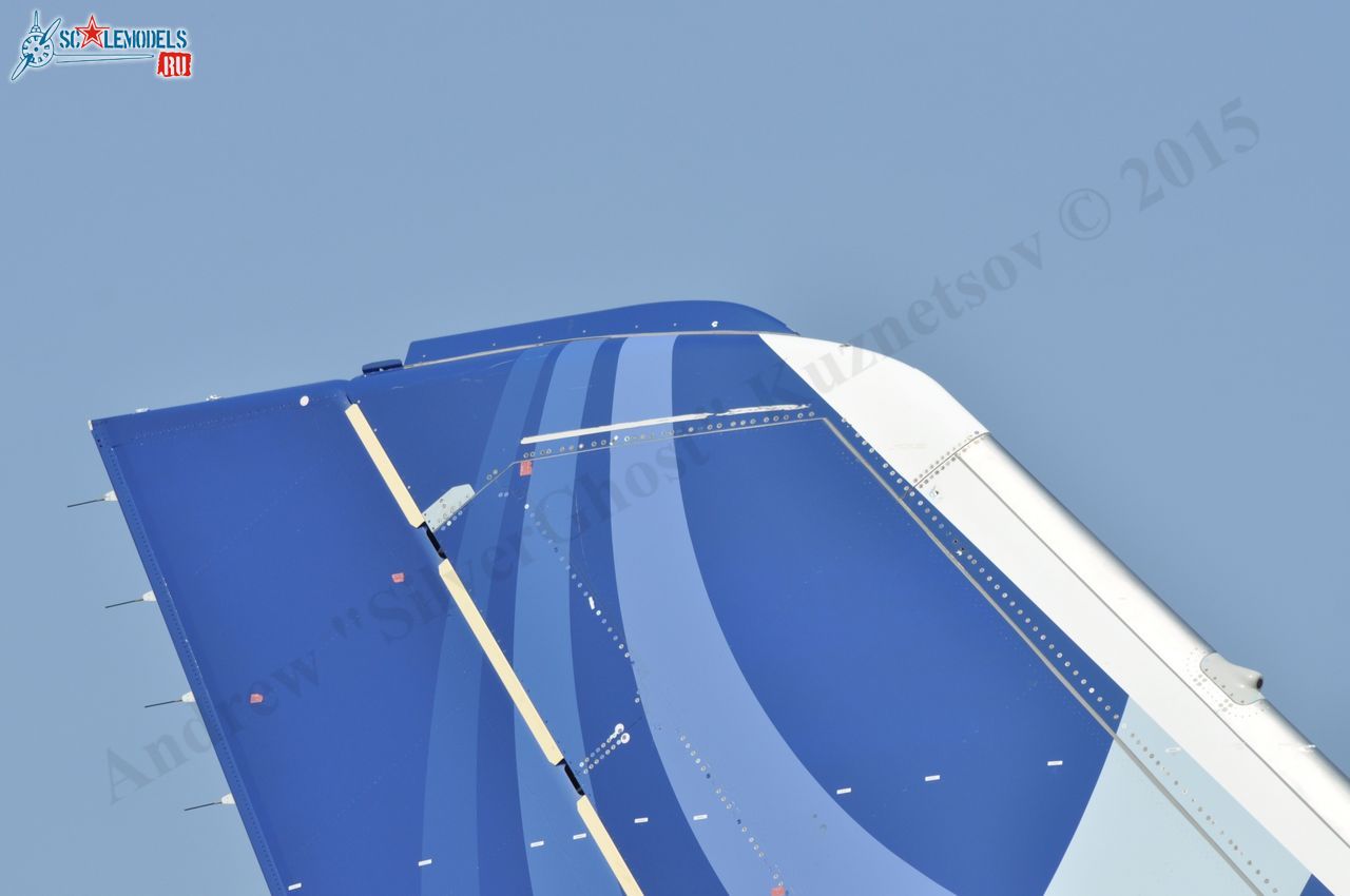 Airbus_A350XWB_F-WXWB_16.jpg