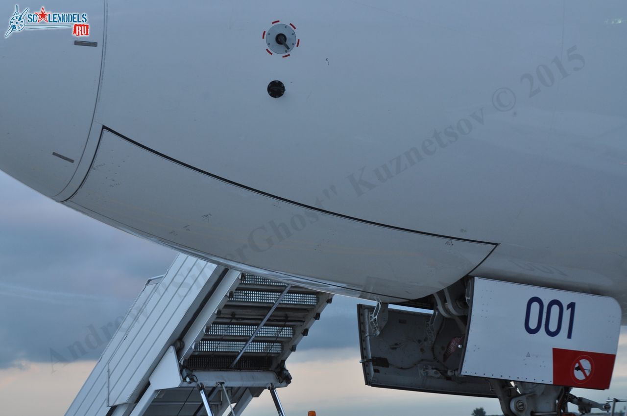 Airbus_A350XWB_F-WXWB_234.jpg