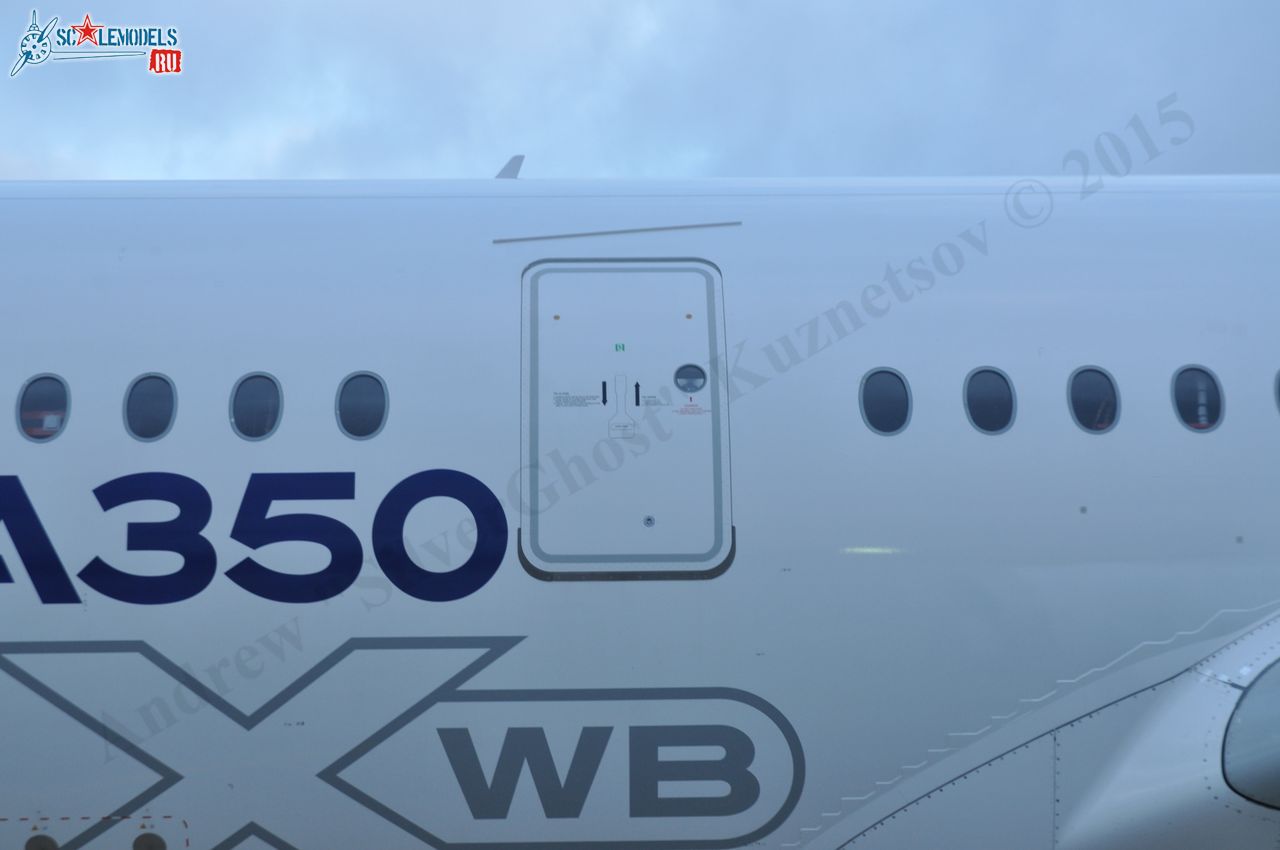 Airbus_A350XWB_F-WXWB_244.jpg