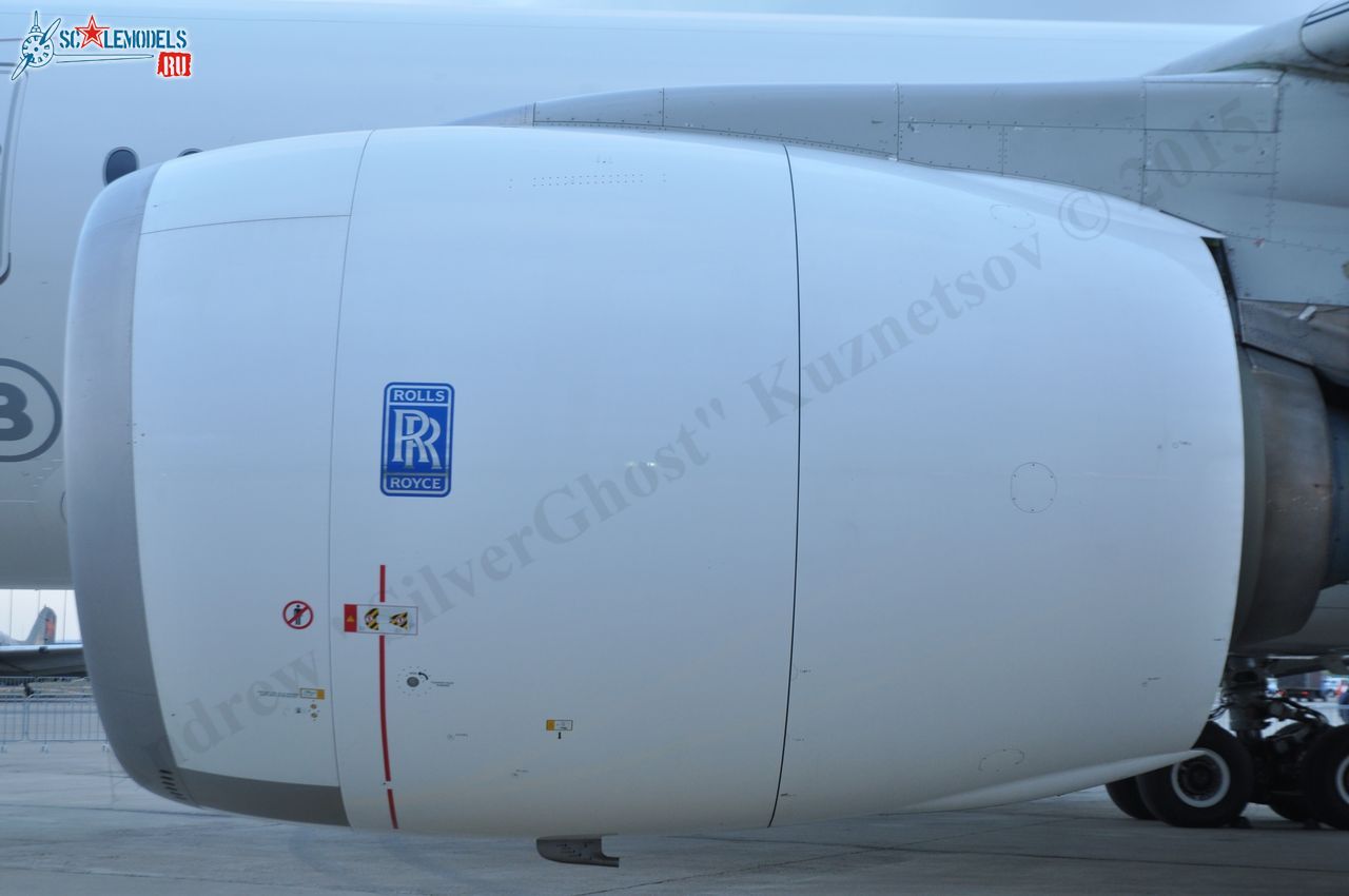 Airbus_A350XWB_F-WXWB_250.jpg