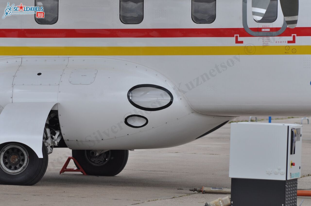 Harbin_Y12F_B-00AQ_59.jpg