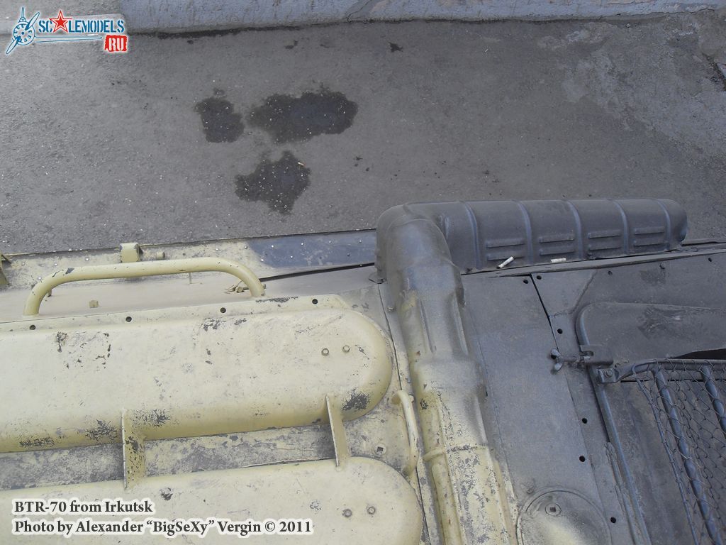 BTR-70_180.JPG