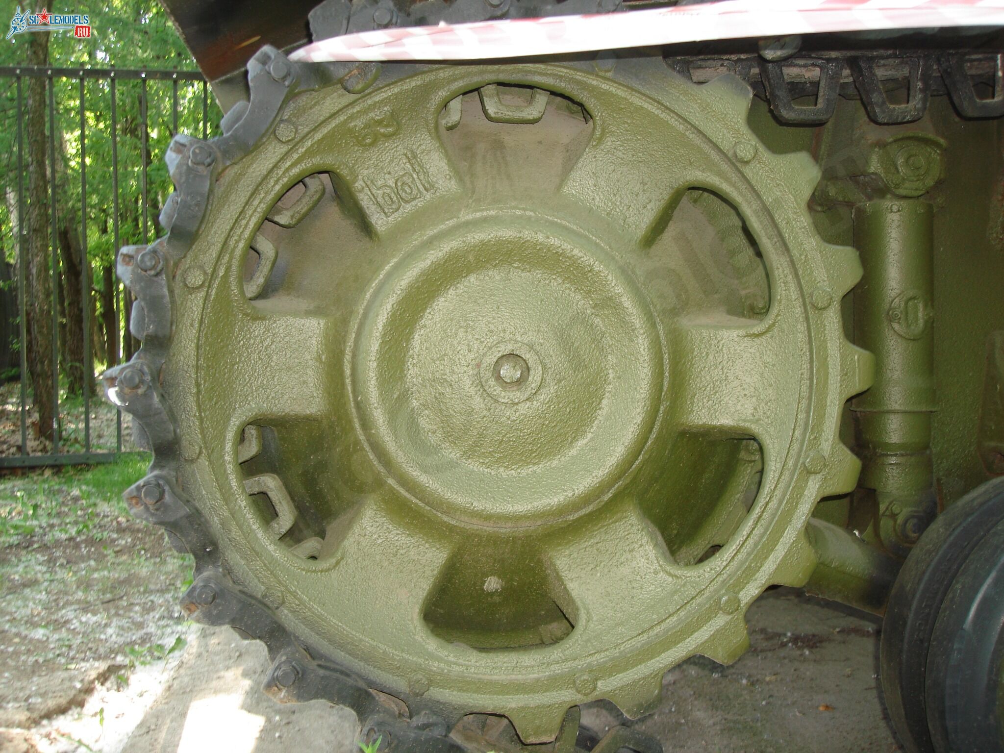 27.jpg