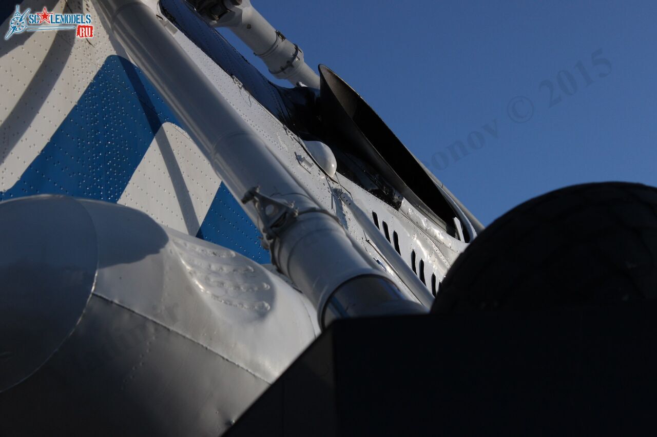 Mi-6A_RA-2104697.jpg
