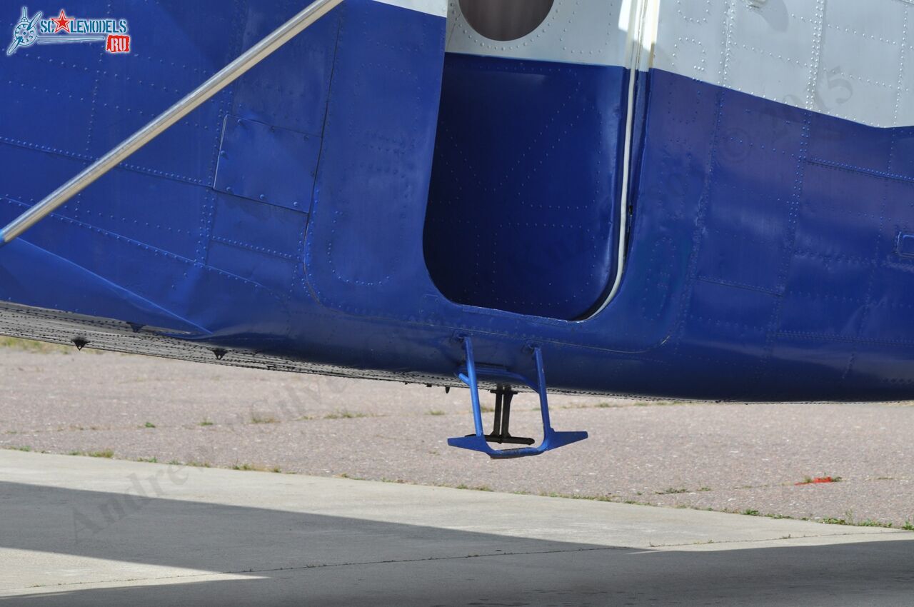 TR-301_RA-4072856.jpg