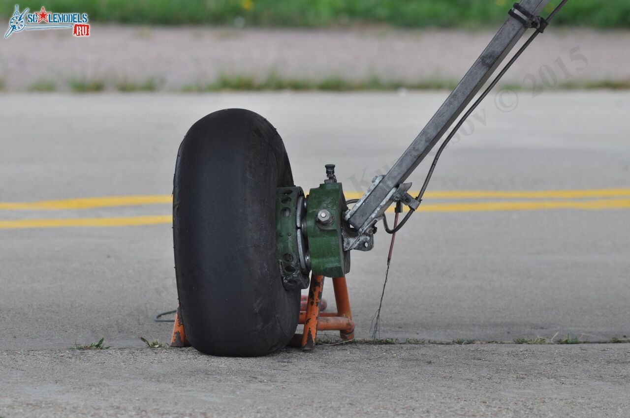 Il-103_10.jpg