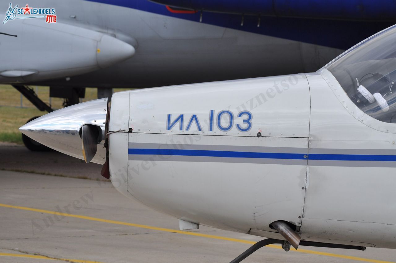 Il-103_54.jpg