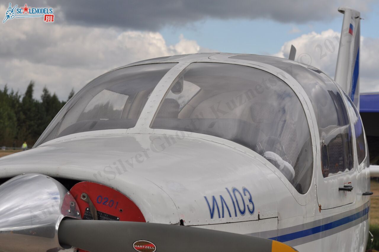 Il-103_99.jpg