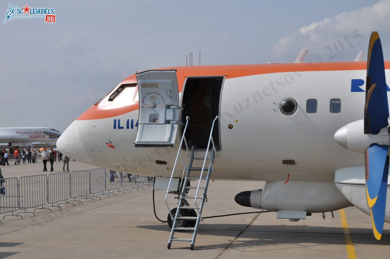 Il-114_162.jpg