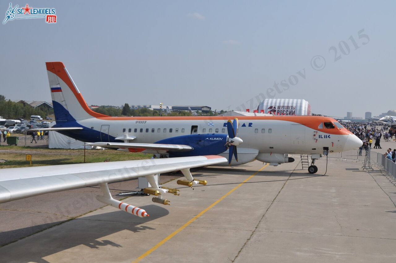 Il-114_226.jpg