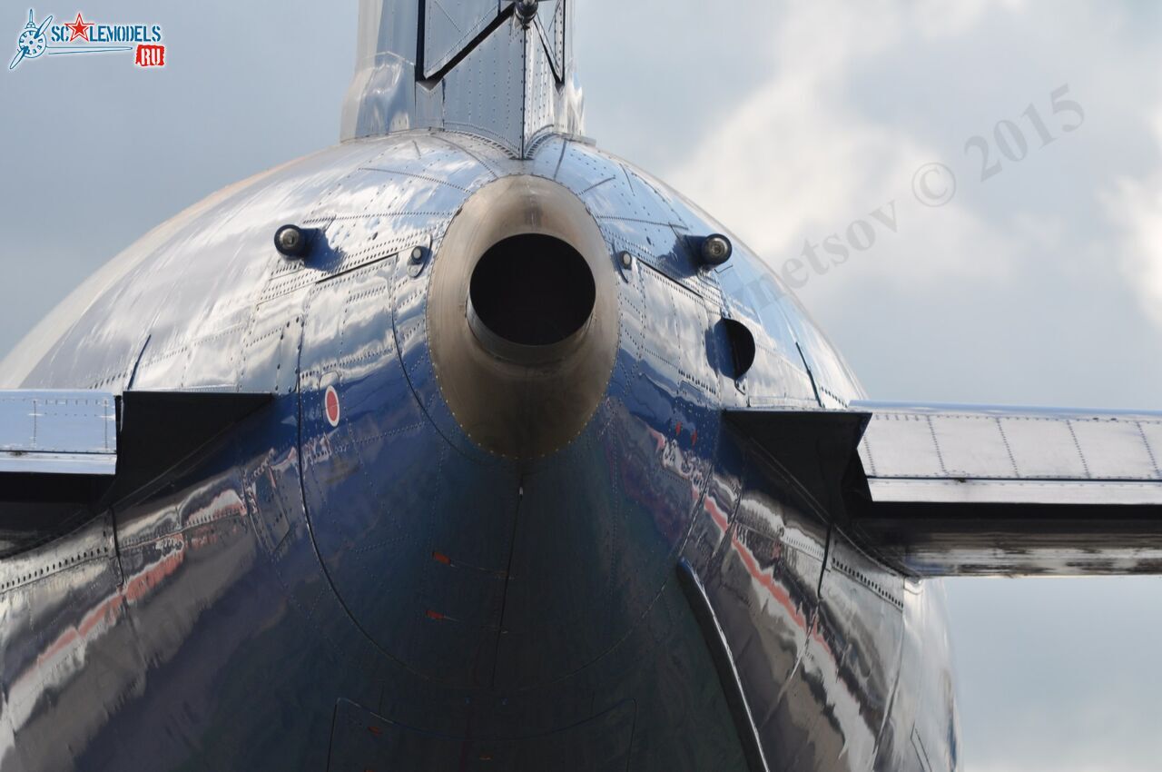 Il-114_231.jpg