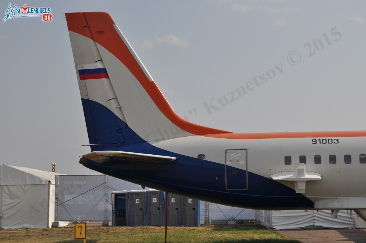 Il-114_239.jpg