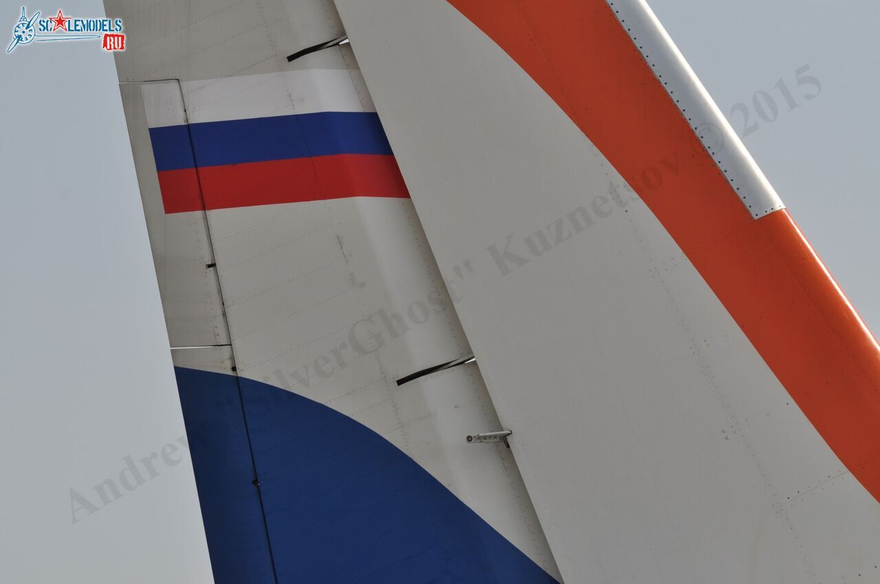 Il-114_244.jpg