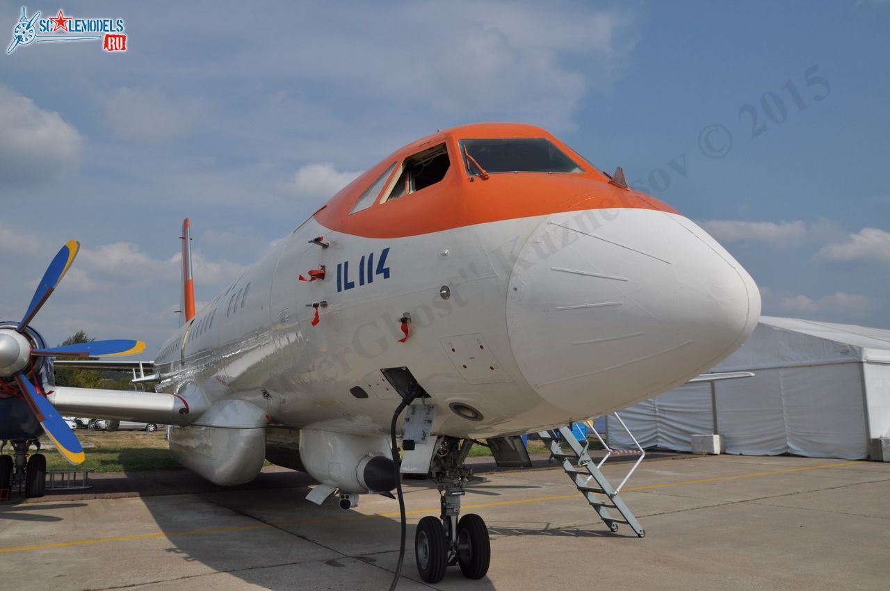 Il-114_68.jpg