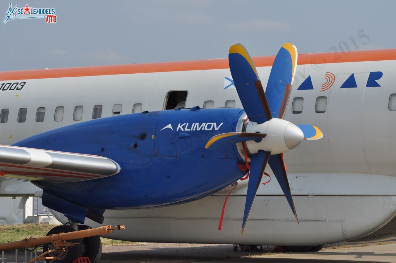 Il-114_7.jpg