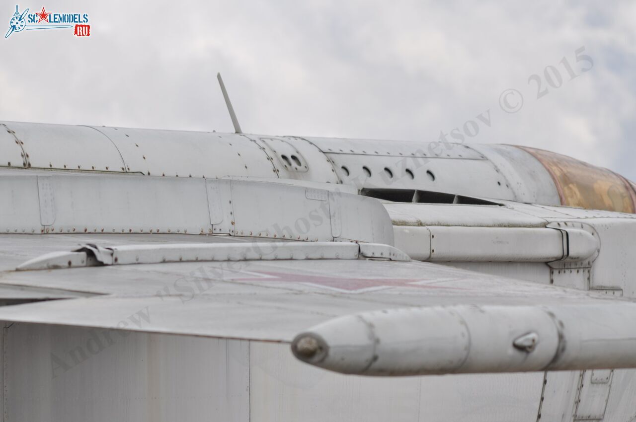 MiG-25BM_287.jpg